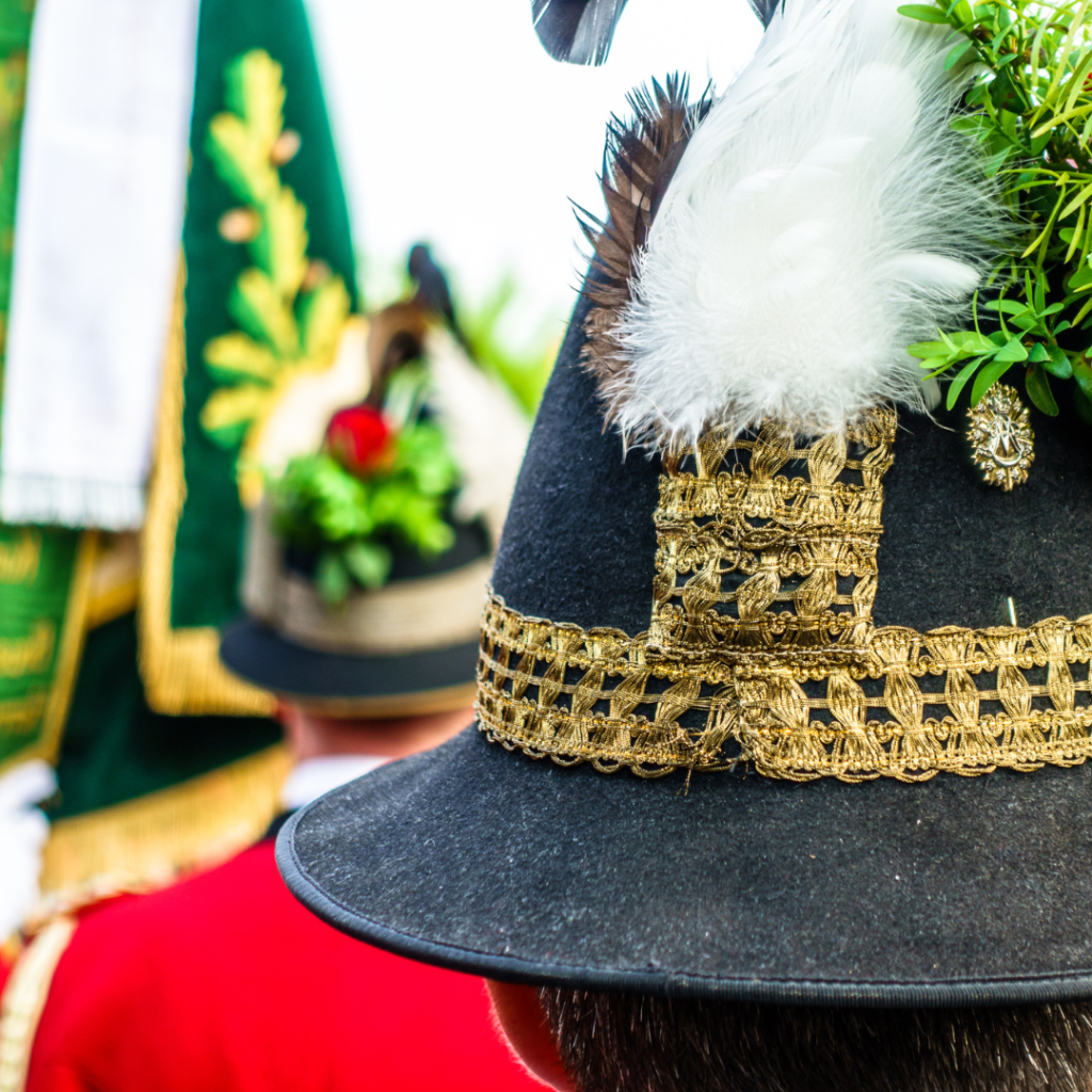 Traditionen und Brauchtum  Du Land der Bayern